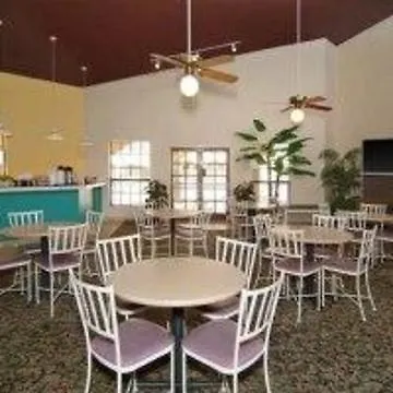 Clarion Hotel